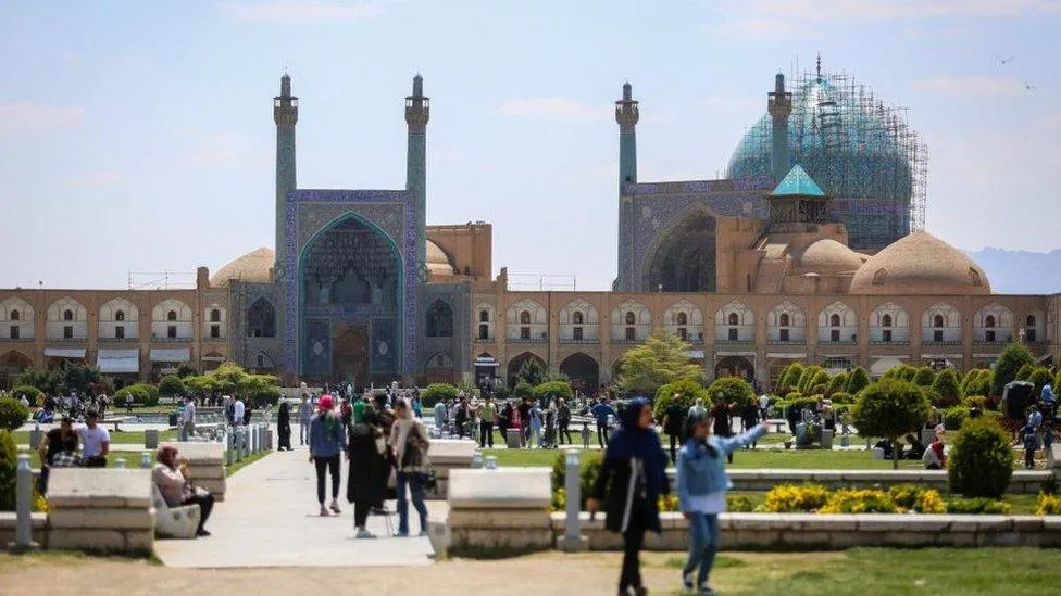 Letter from Iranian scientists in Isfahan 1isfahan